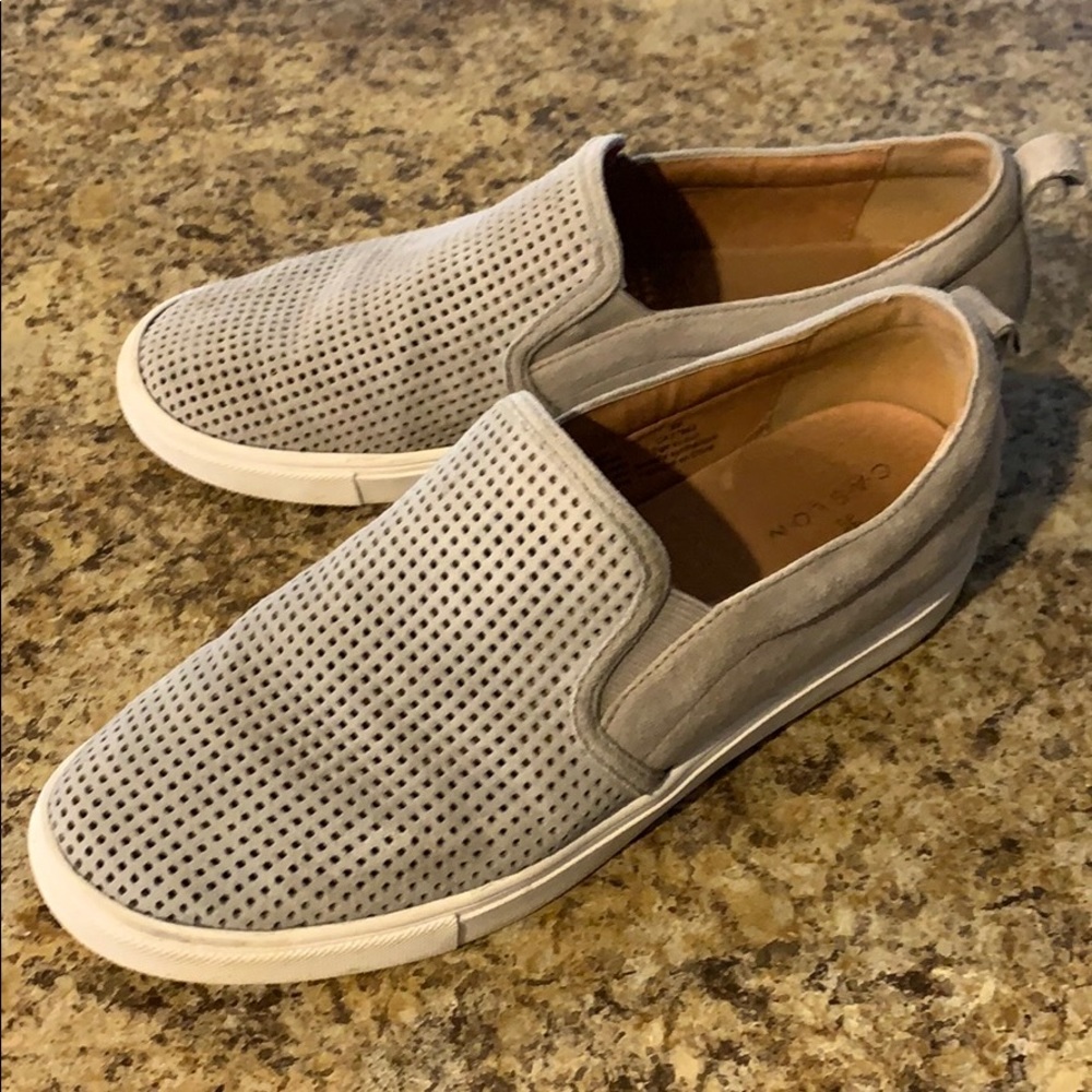 Size 9 light grey casual slip-ons